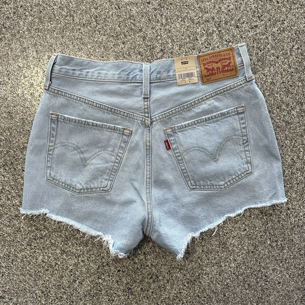 Levis 501 Jean Shorts Womens 29 High Rise Distressed Denim Frayed Light Wash - Picture 2 of 6